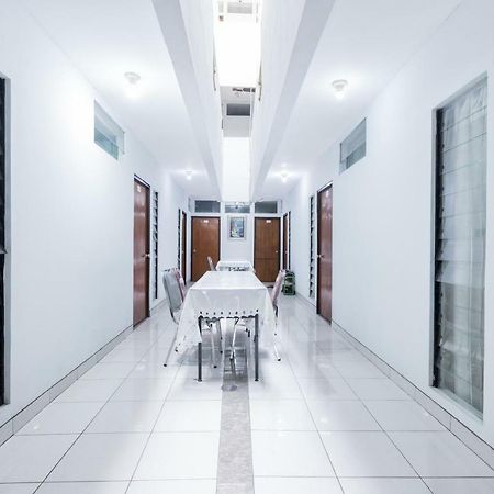 Super Oyo 1516 Cemara Gading Syariah Hotell Bogor Eksteriør bilde